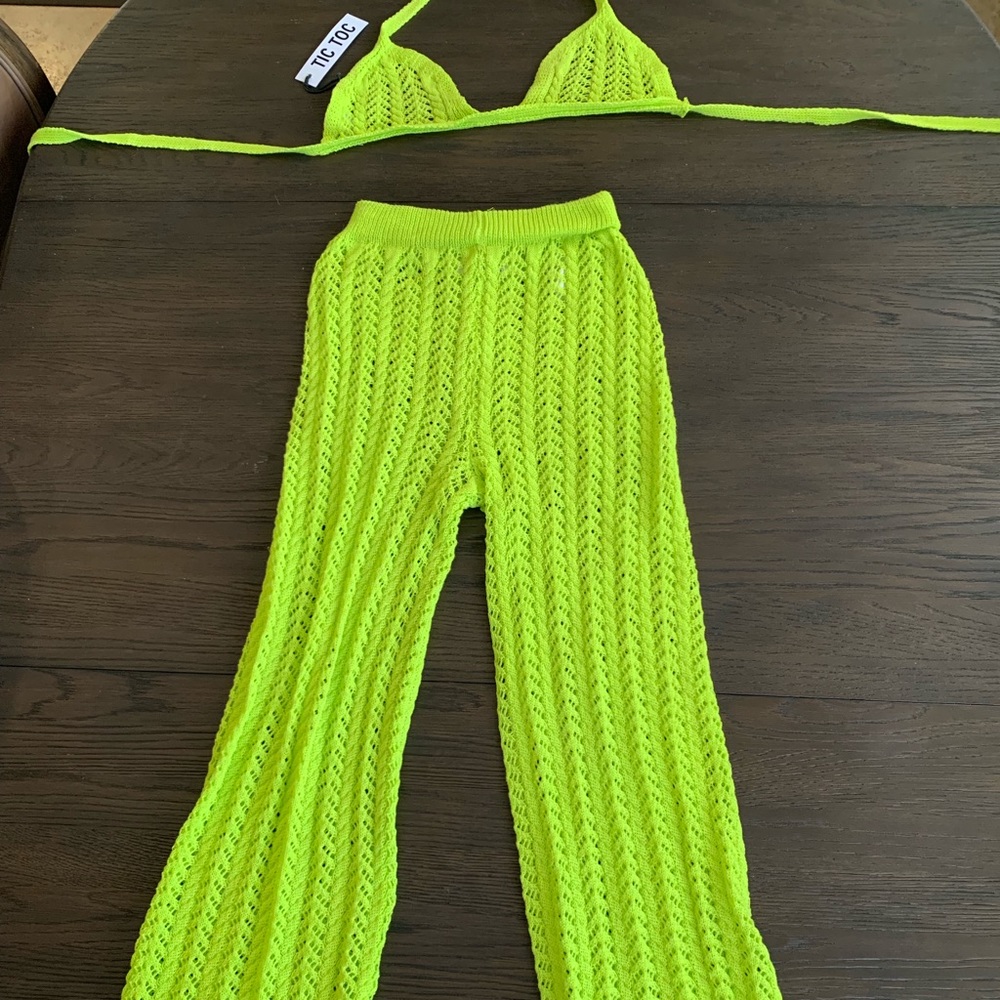 dolls kill neon festival set